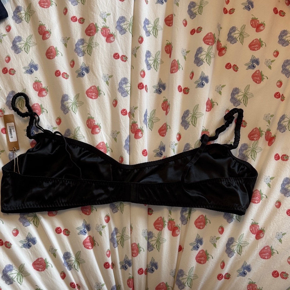 SKIMS Black Satin Bra